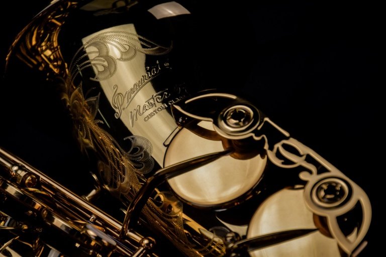 Close-up_Master 97_Alto_m_003